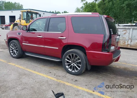 2007 Cadillac Escalade Standard из США, поврежденный, VIN 1GYFK638X7R351118